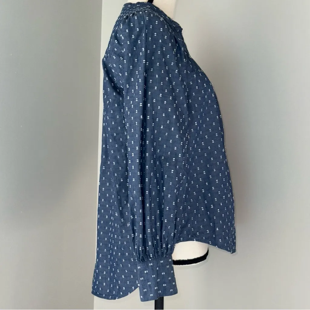 Old Navy Chambray 1/4 Button-Up Pullover Flowy blouse size Small puff sleeves‎ - Image 4