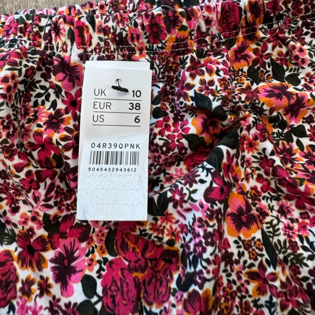 Topshop Multicolor Floral Crop Top - Image 5