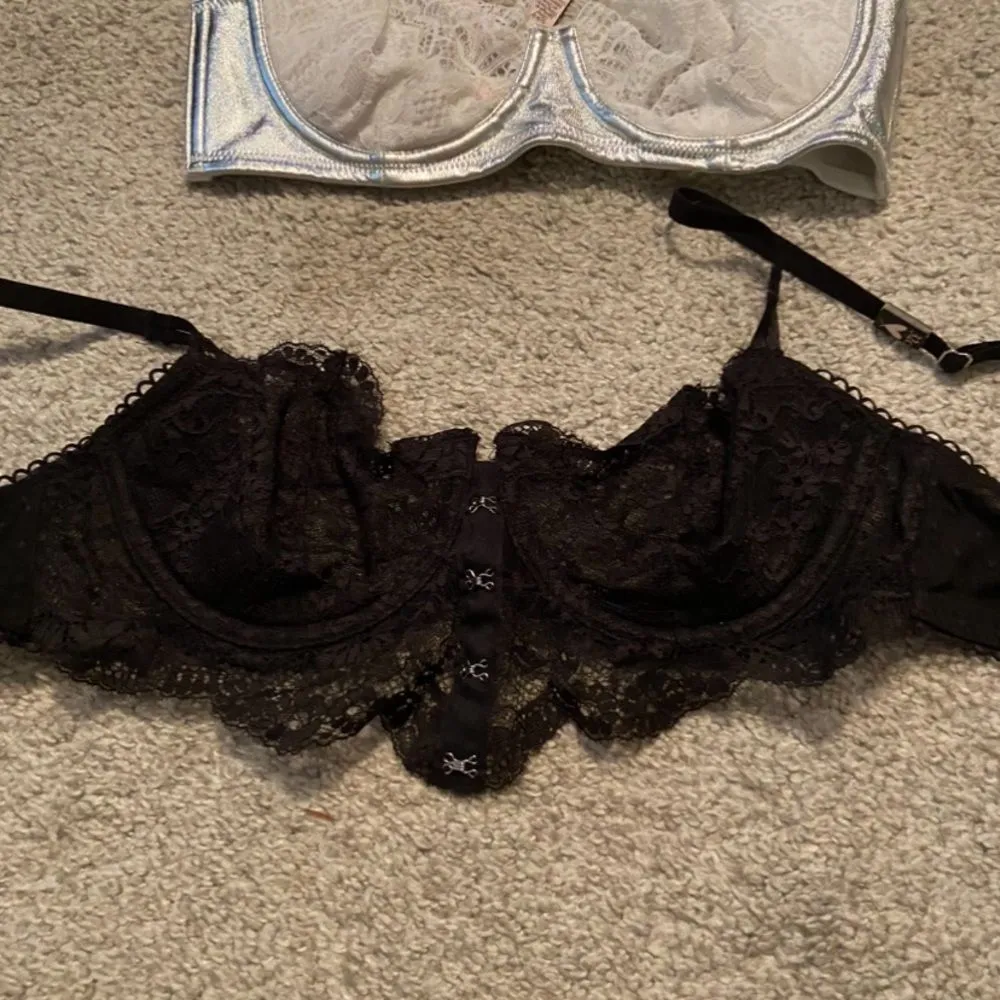Bralette bra bundle‎ 32c and 32b Victoria secret and auden - Image 2