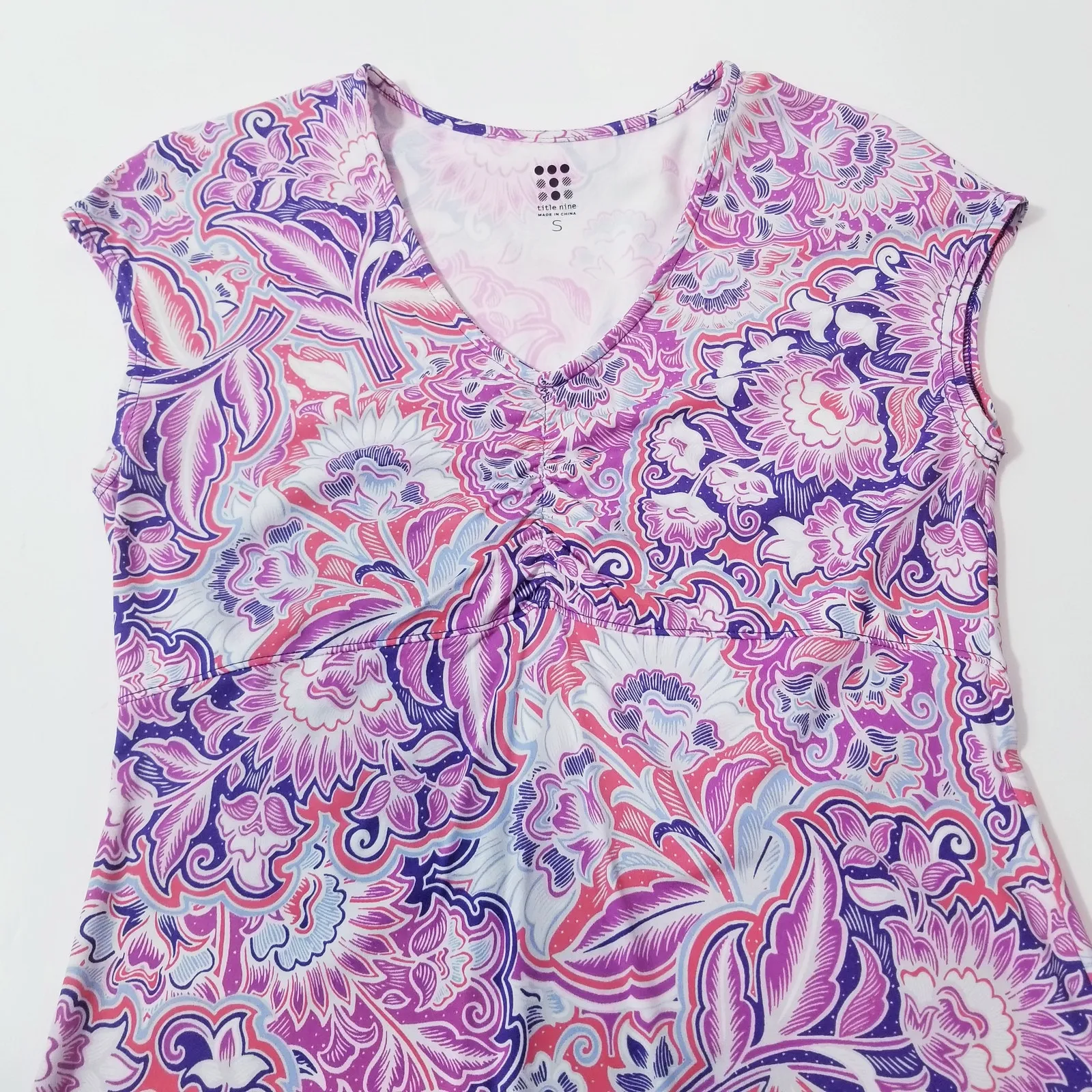 Title Nine Floral Prints Activewear Dress Zip pocket by the hem Pintuck Outdoor - Image 9