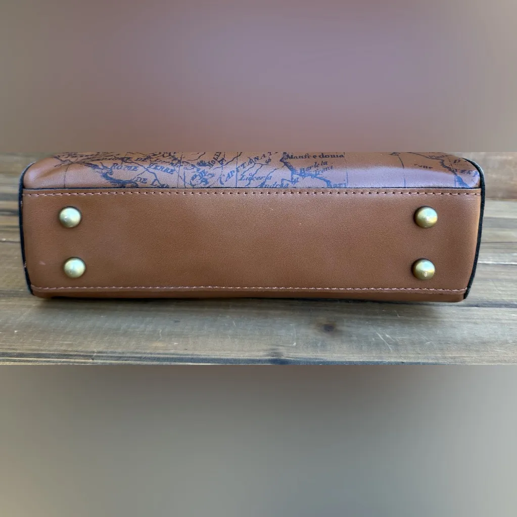 Patricia Nash Carisbrooke Satchel (RIOT RUST) - Image 7