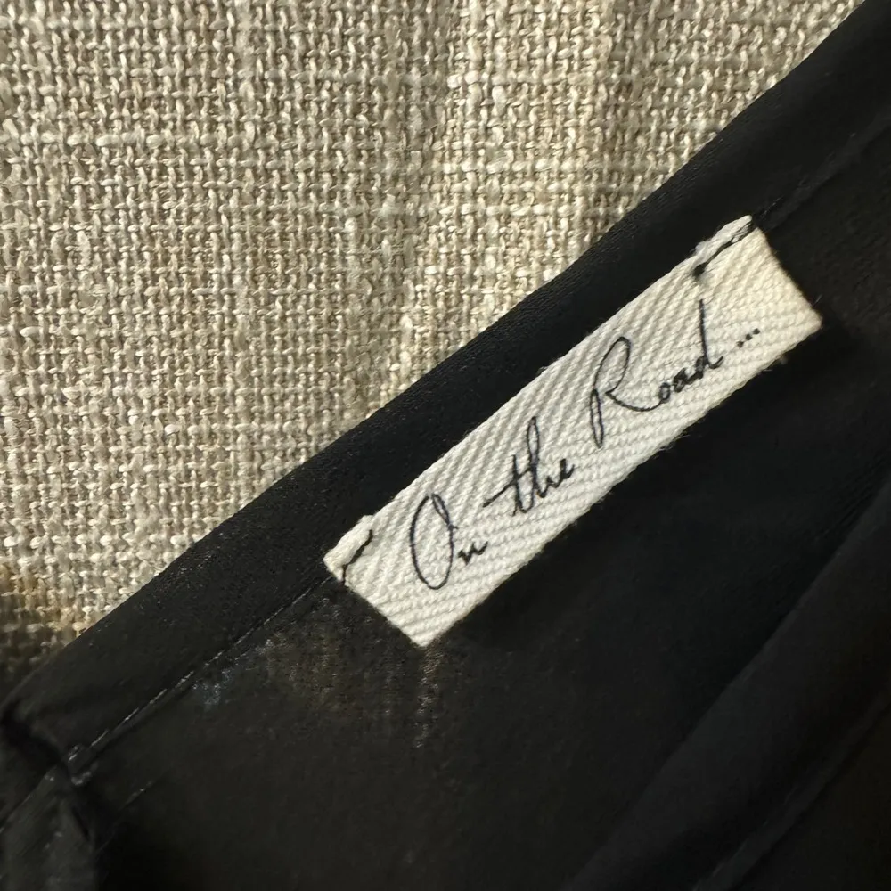 On The Road Women’s high/low Kimono Top Black M/L/XL - Image 3