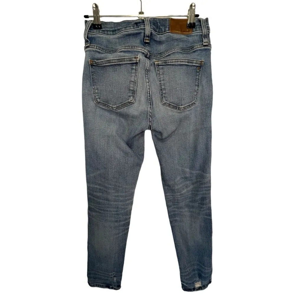 Madewell Slim Straight Leg Mid-Rise Light Wash Denim Jeans - Image 4