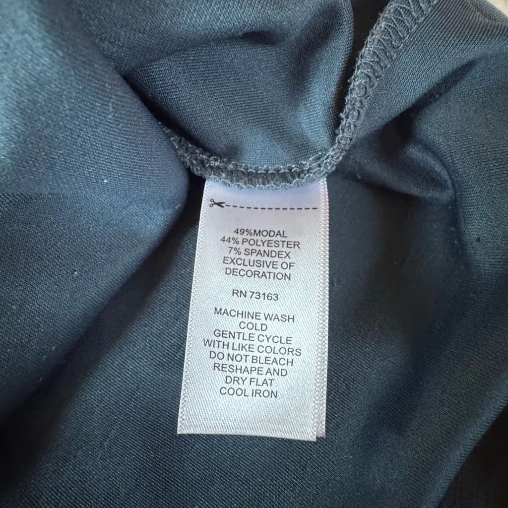 Cable & Gauge size PetiteXL women’s cowl neck top - Image 4