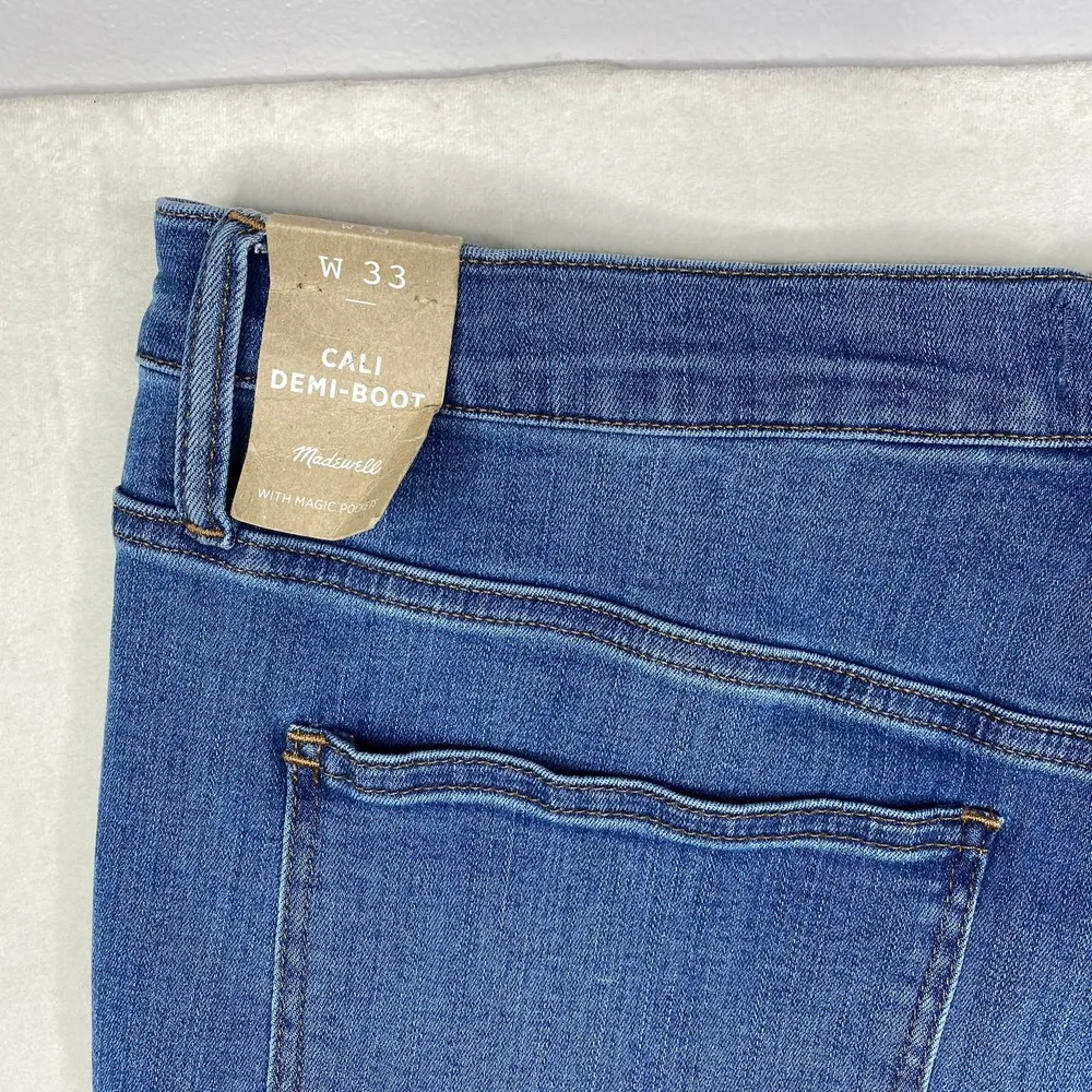 NWT Madewell Cali Denim-Boot Raw Hem Mid Wash Cropped Mini Flair Jeans Size 33 - Image 3