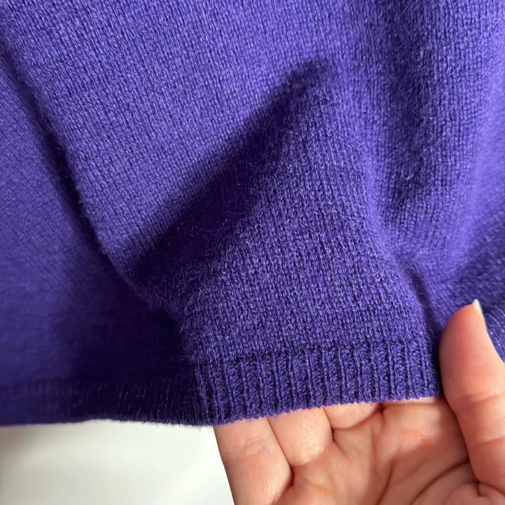 Indulge Cashmere Blackberry Turtleneck Classic Fit Sweater Size XS - Image 7