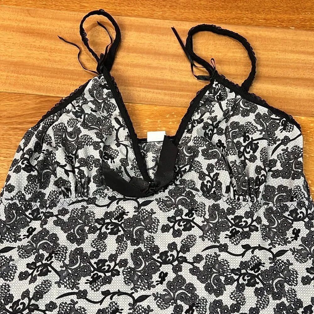 NWOT slips size S Black - Image 3