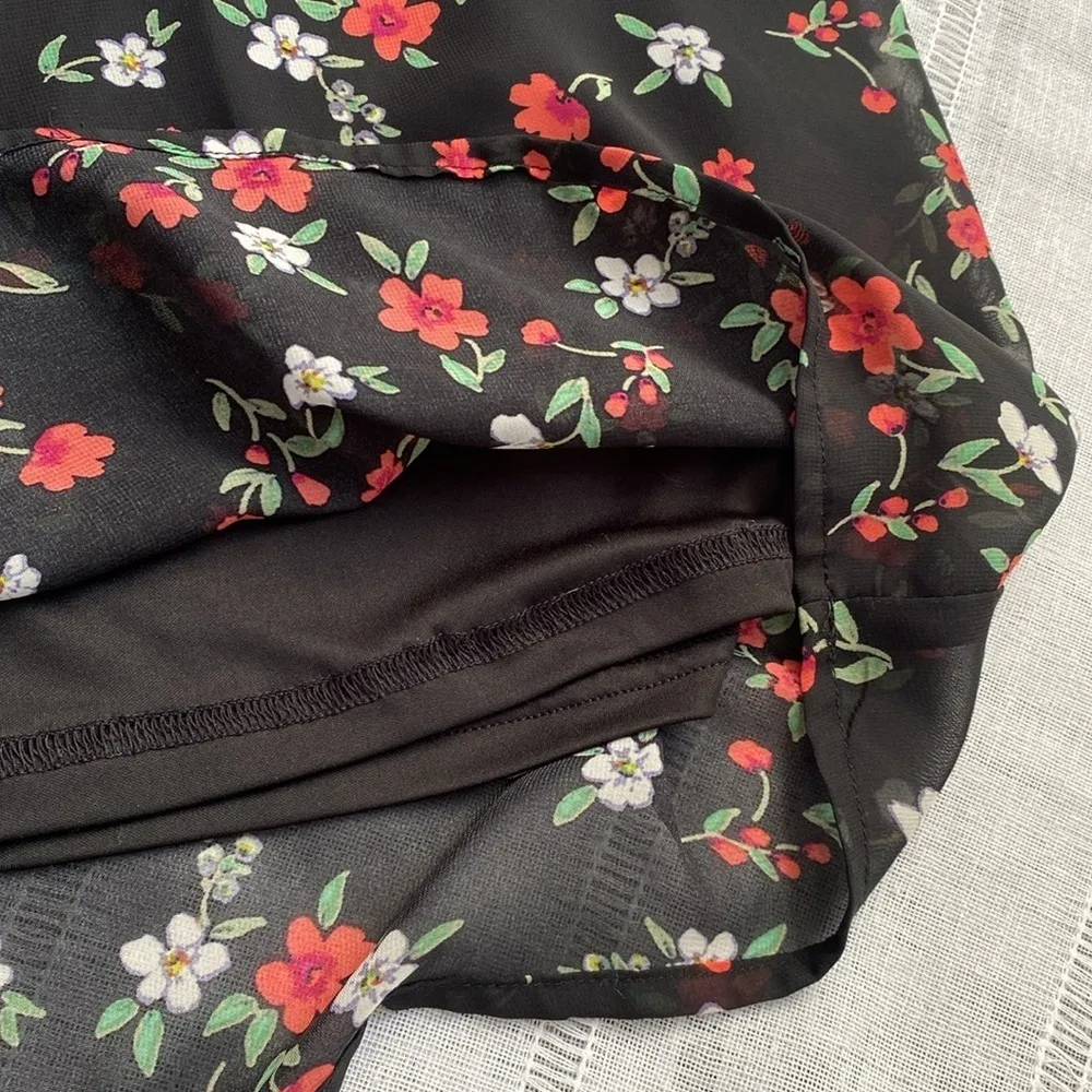 Love Tree floral shift dress with cold shoulders. - Image 6