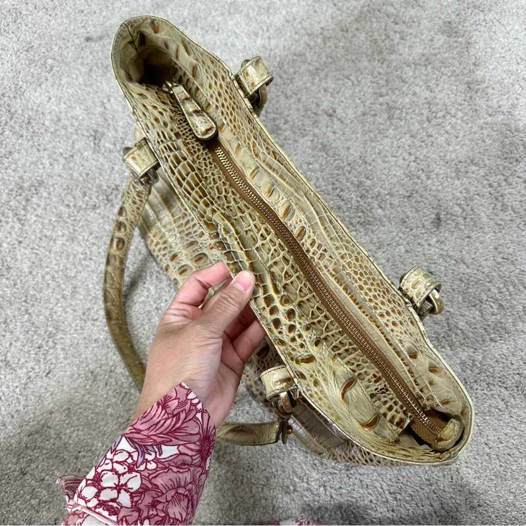 Brahmin Melbourne Collete Croco Embossed Satchel Shoulder Tote Bag - Image 7