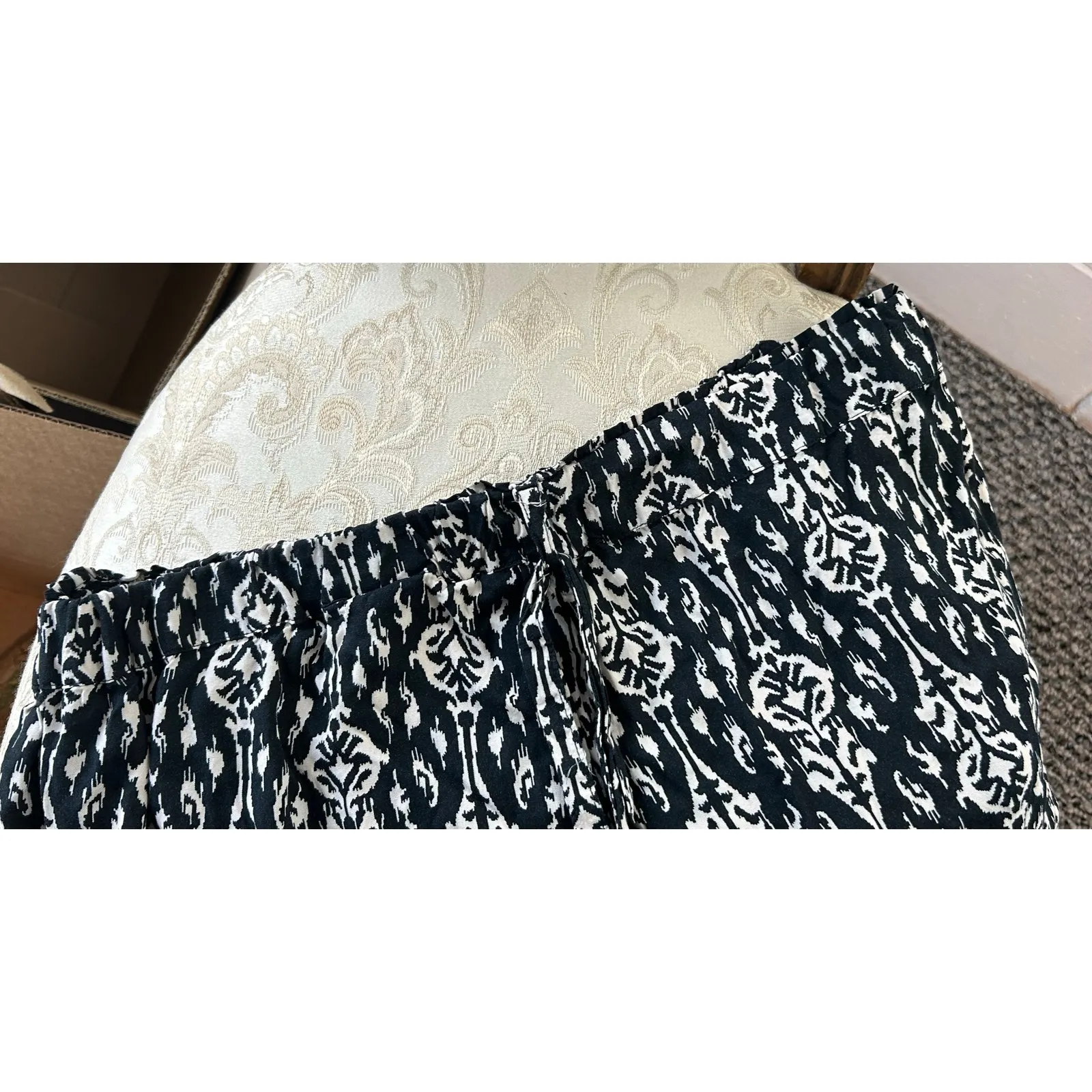 Wide Leg Cropped Pants Elastic Waist Black Aztec Flowing Boho Chic DASH SZ L Size L - Image 5