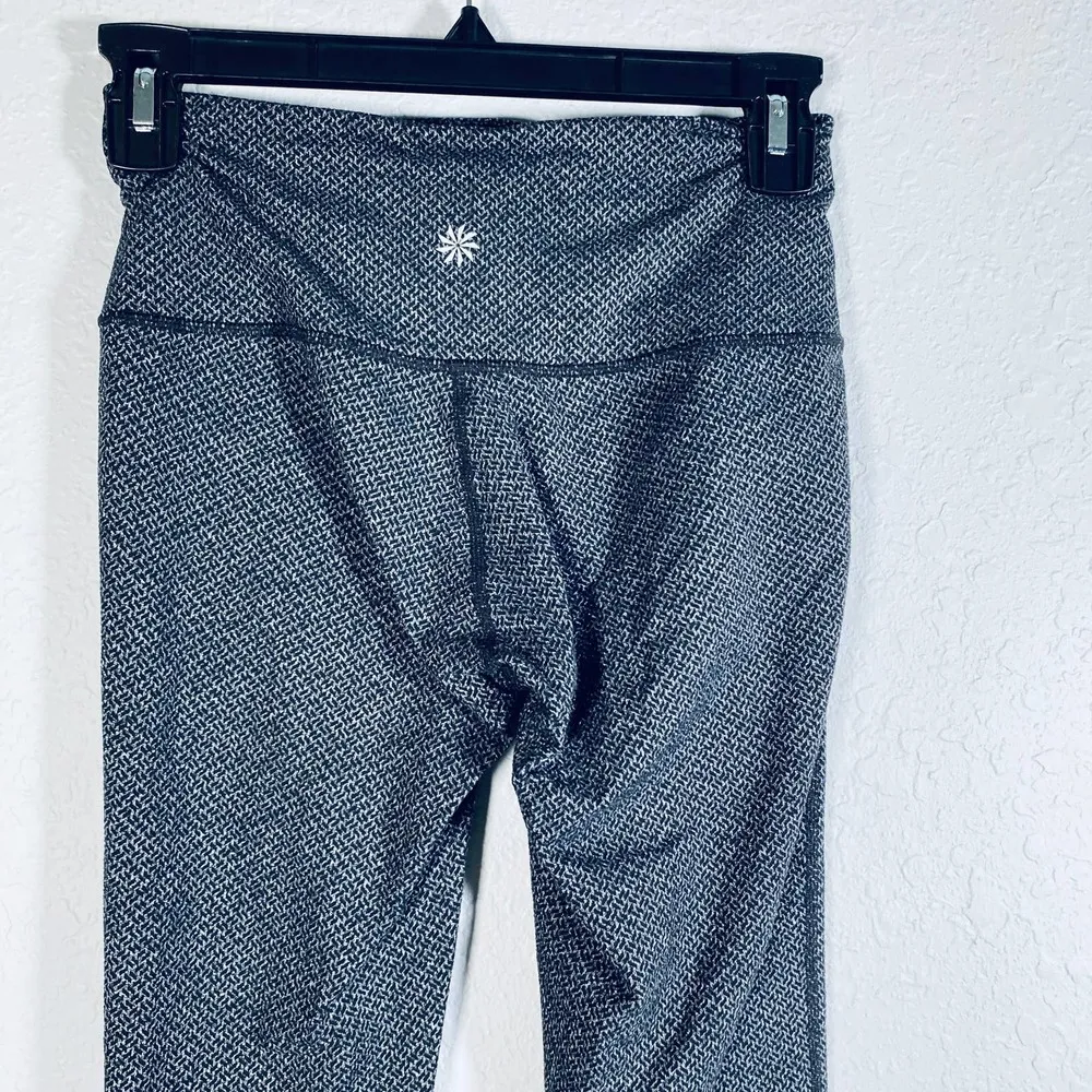 09. ATHLETA High Waist Power Up 7/8 Leggings Size XS - Image 8