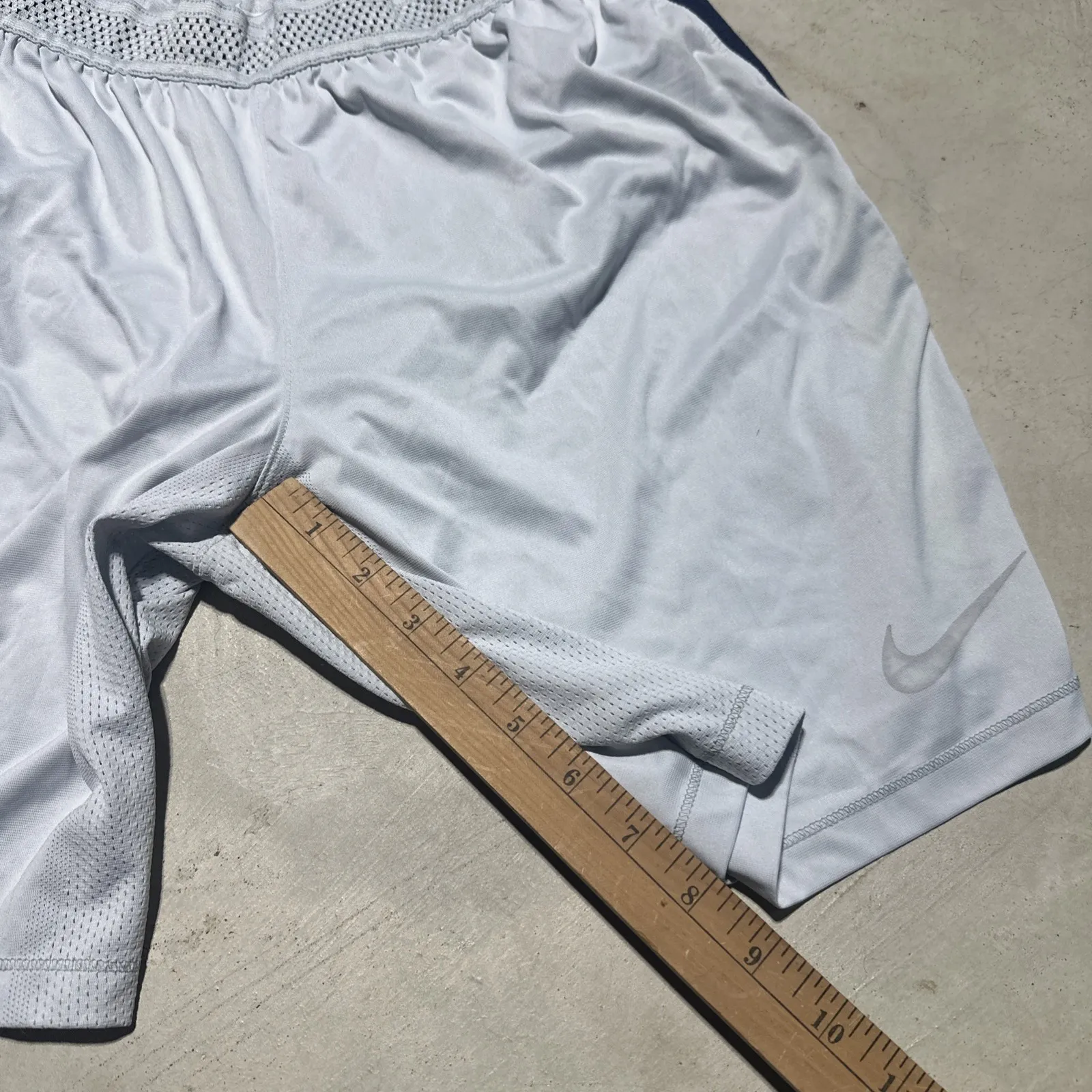 BRAZIL TEAM RARE FOOTBALL SOCCER MEN SHORTS NIKE ORIGINAL SZ L RUNNING - Image 6