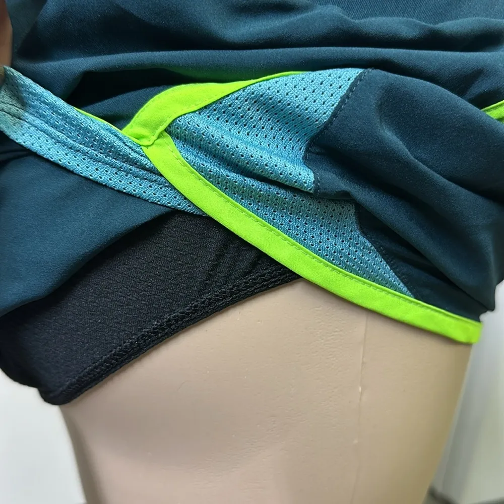 Under Armour UA Fly By 2.0 Athletic Shorts Blue Green Womens Large - Image 5