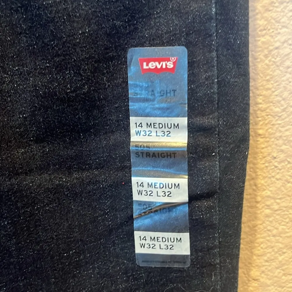 New Levi’s Women’s 505 Dark Straight Leg Jeans Size 14, 32” inseam 32 Waist NWT - Image 3