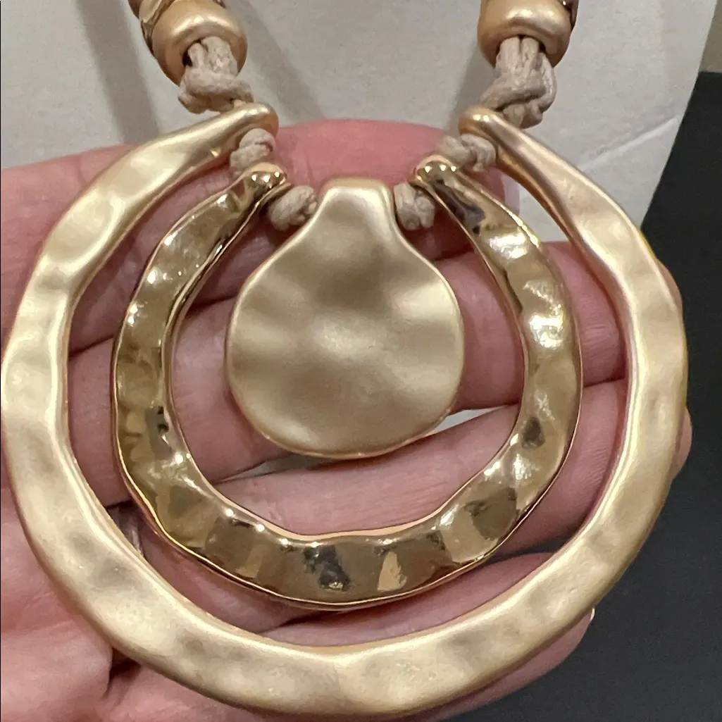 True To Form | Gold - Image 10