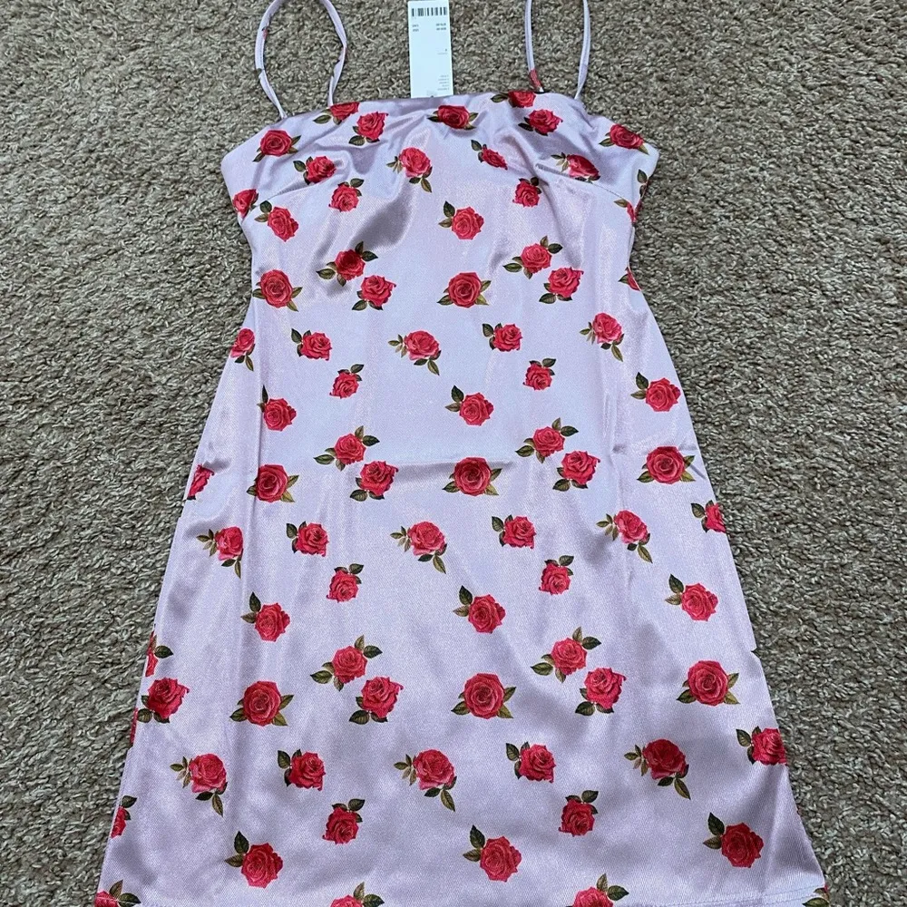 Urban Outfitters Printed Sateen Skimming Mini Dress NWT - Image 5