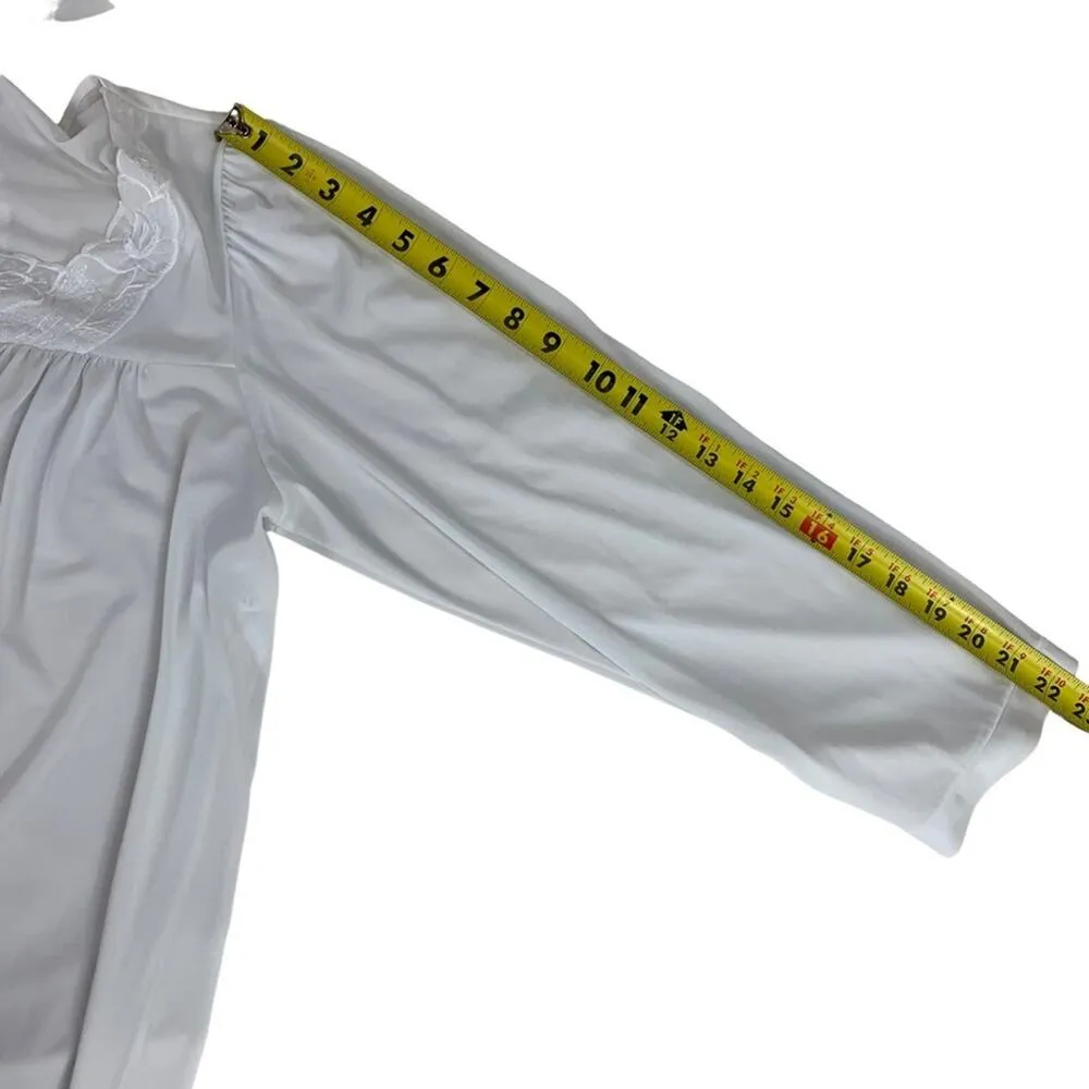 Vanity Fair | Medium | VINTAGE Embroidered Satin Button Robe Lingerie Night Gown - Image 9