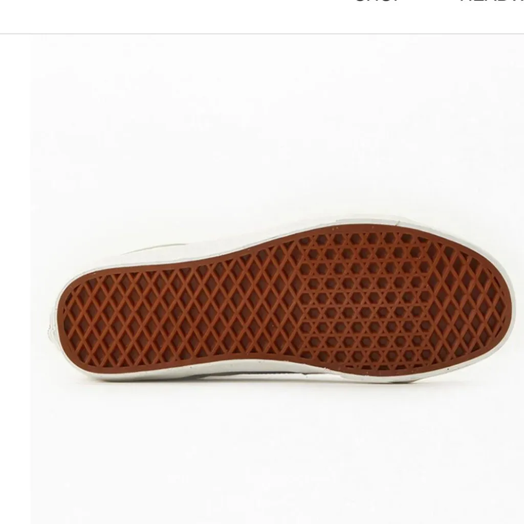 NEW Vans  Sk8-Hi Pig Suede Moss Gray Snow White / Mint Green  M8.5 W 10 - Image 5