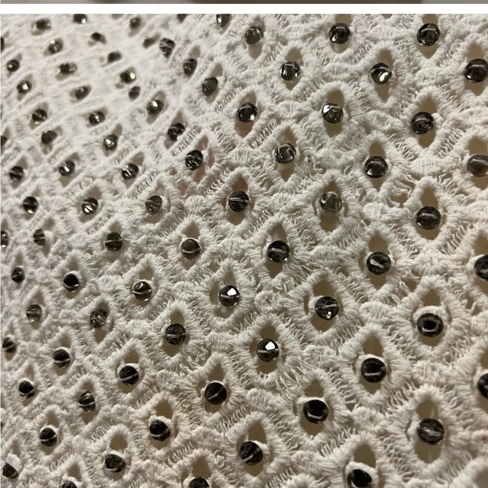 Zara cream / ivory / off white sequin embellished crochet mini skirt - Image 3