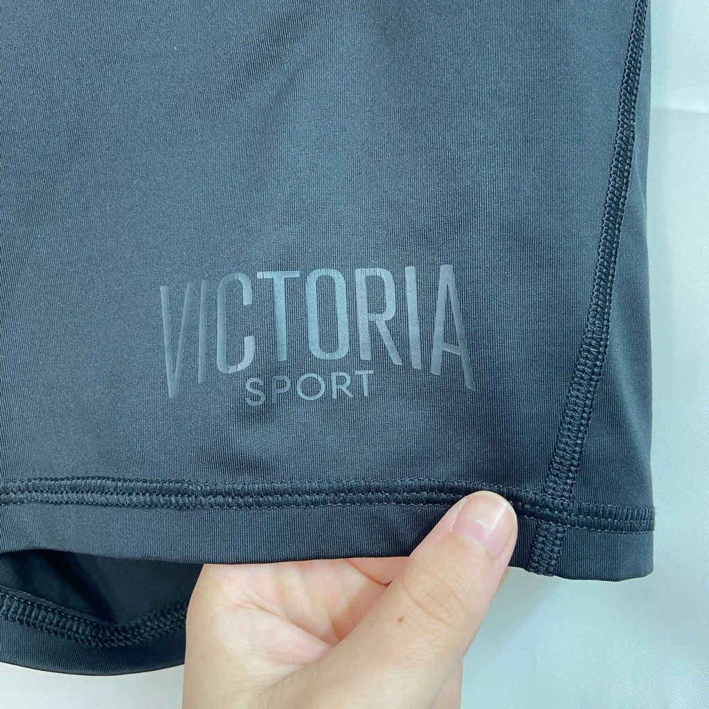 EUC‎ Victoria’s Secret SPORT women’s black elastic stretch spandex active shorts - Image 3