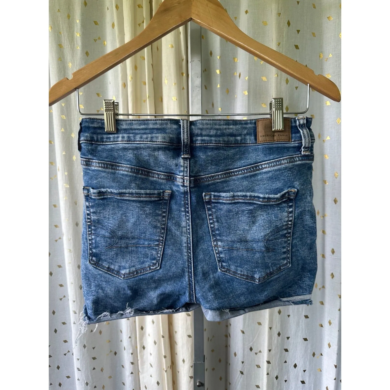 American Eagle Stretch Hi-Rise Light Wash Distressed Raw Edge Folded Hem Shortie - Image 3