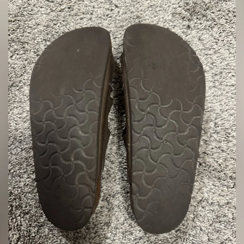 Birkenstocks I think size 38 - Image 2