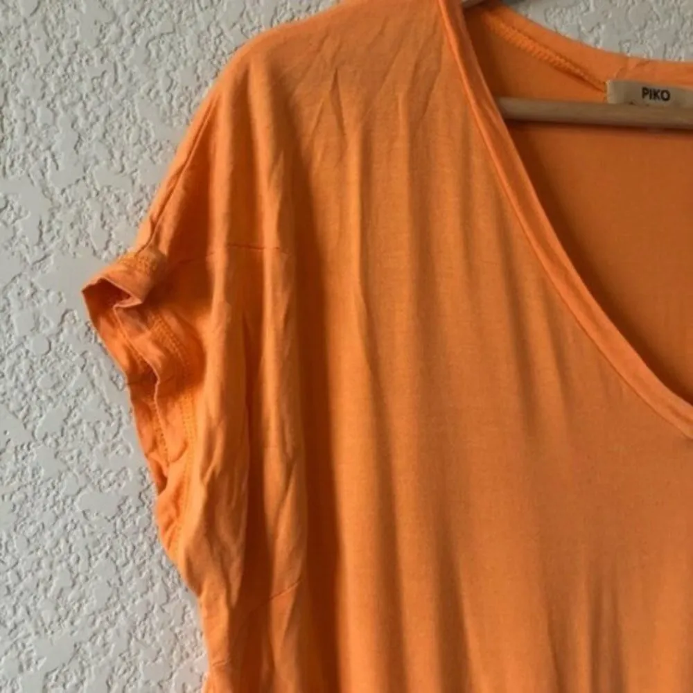 Piko 1988 Light Orange Bamboo V-Neck Cap Sleeve Flowy T-Shirt S - Image 5