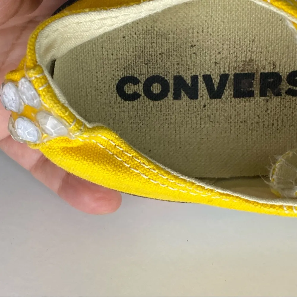 Converse Chuck Taylor All Star Women’s Size 6  Yellow Low Top Lemon Chrome - Image 12