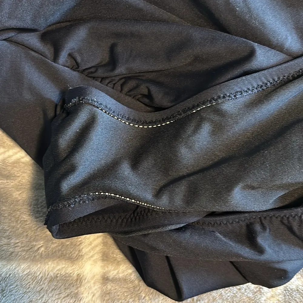 GAP Black Ruffled One Piece Swimsuit - Image 5