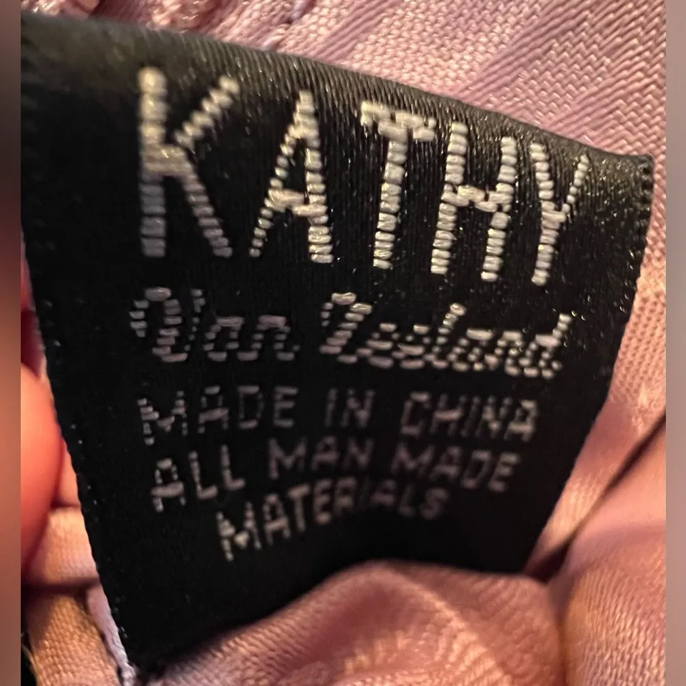 Kathy Van Zeeland VINTAGE: | ladies small embellished shoulder handbag. - Image 13