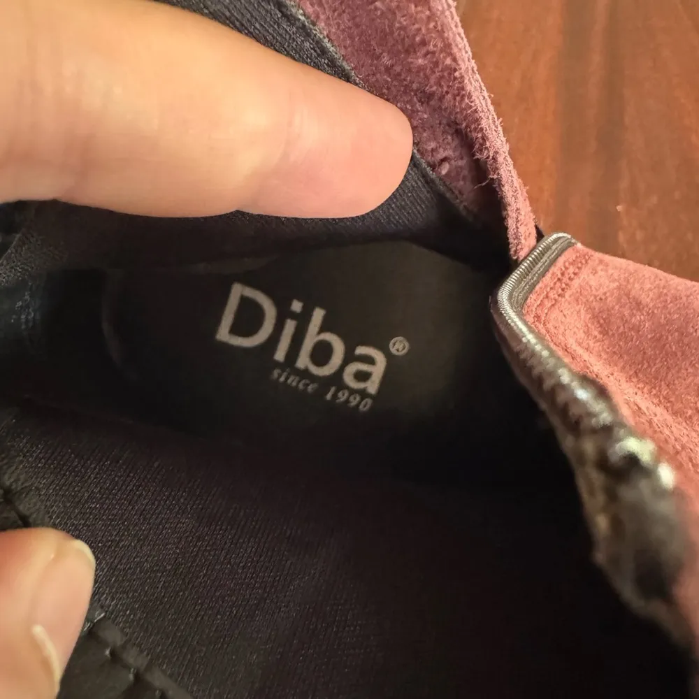 Diba sequoia suede burgundy maroon heeled ankle booties boots western southern Red Size 7 - Image 6