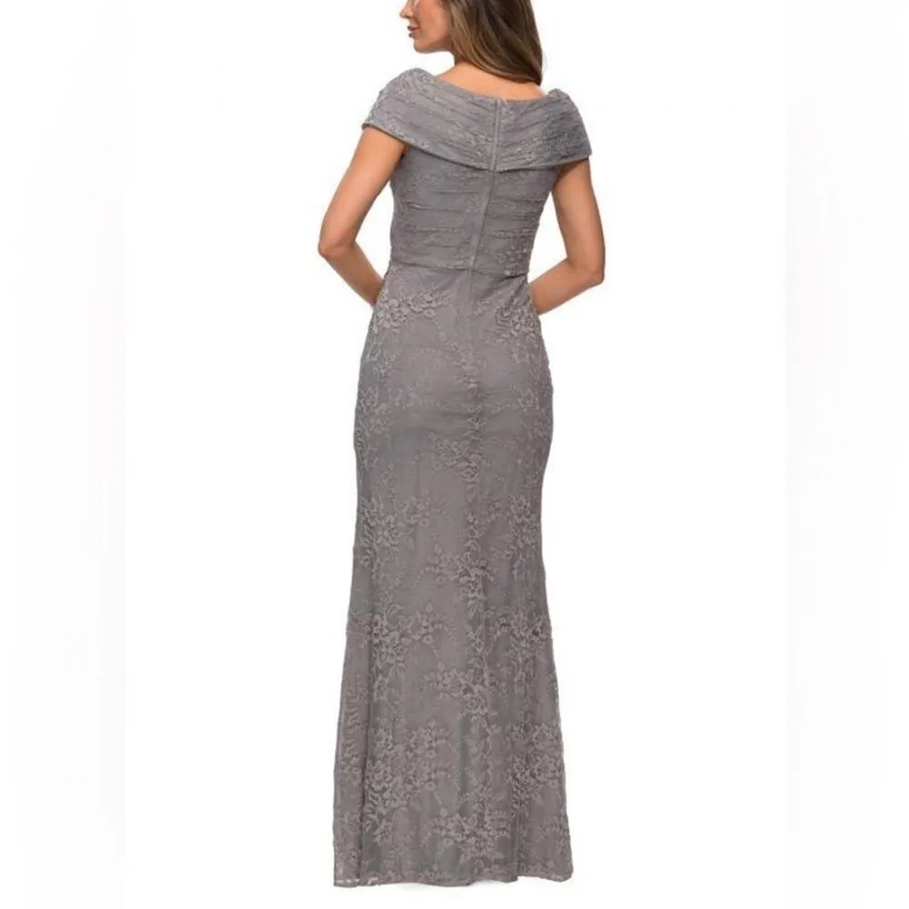 La Femme Off-the-Shoulder Cap Sleeve Ruched Lace Gown in Grey size 6 - Image 2