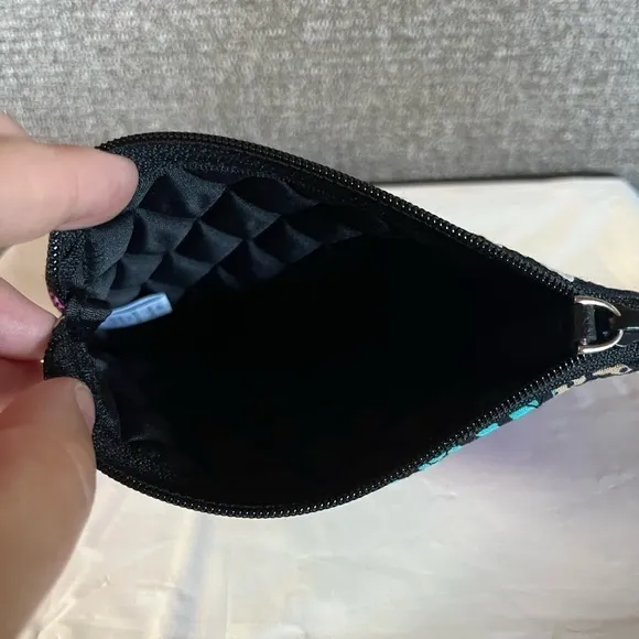 Vera Bradley “Canyon Road” Pattern Coin‎ Purse/Pouch Meaures 5” x 6” Zippered - Image 3