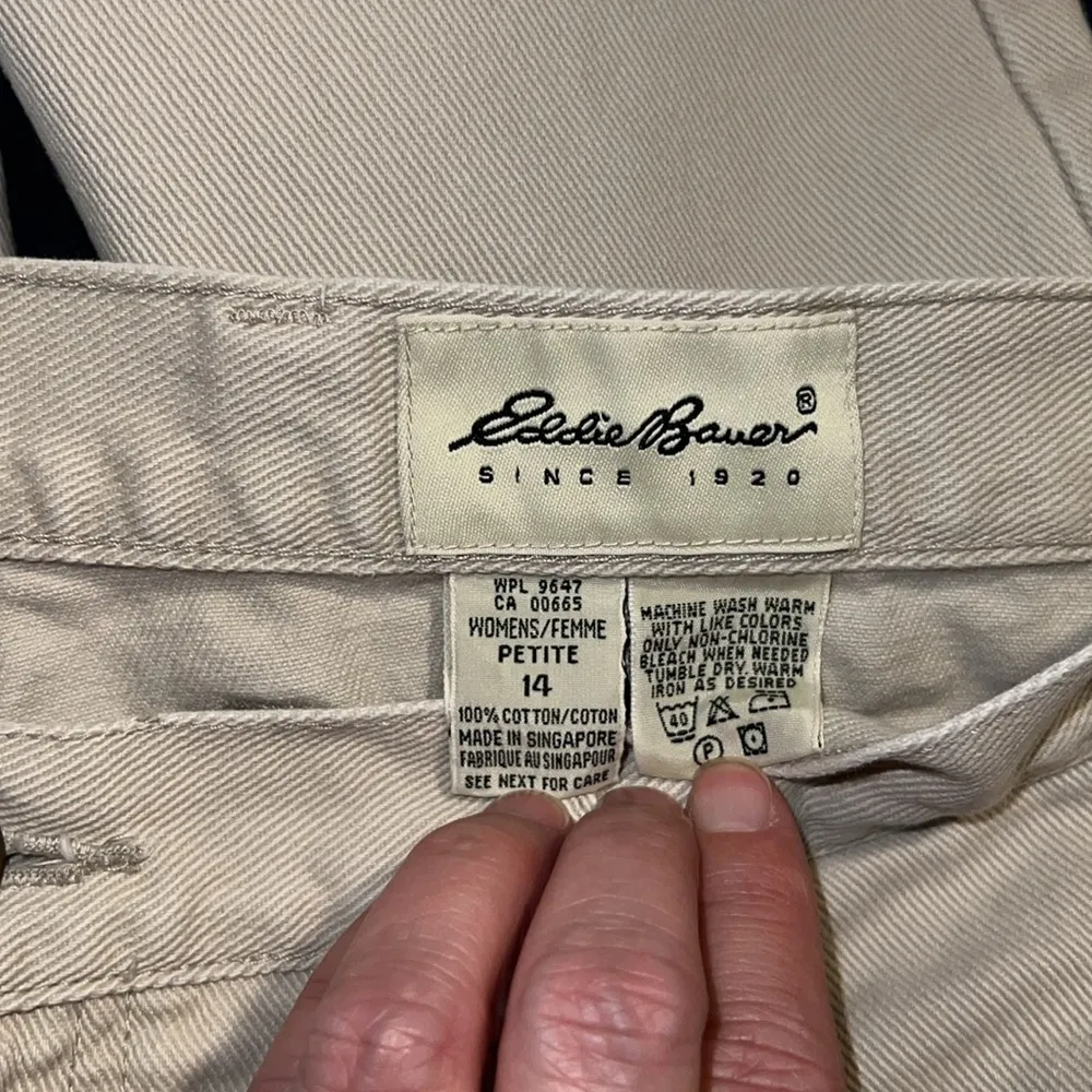 Eddie Bauer Tan Jeans Women’s Petite Q9 - Image 4