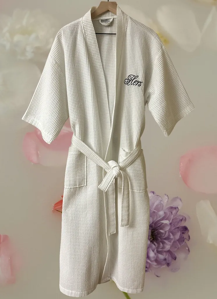 Luxor Linens "Hers" Egyptian Cotton Waffle Weave Spa Robe, White, OSFM White Size undefined - Image 1
