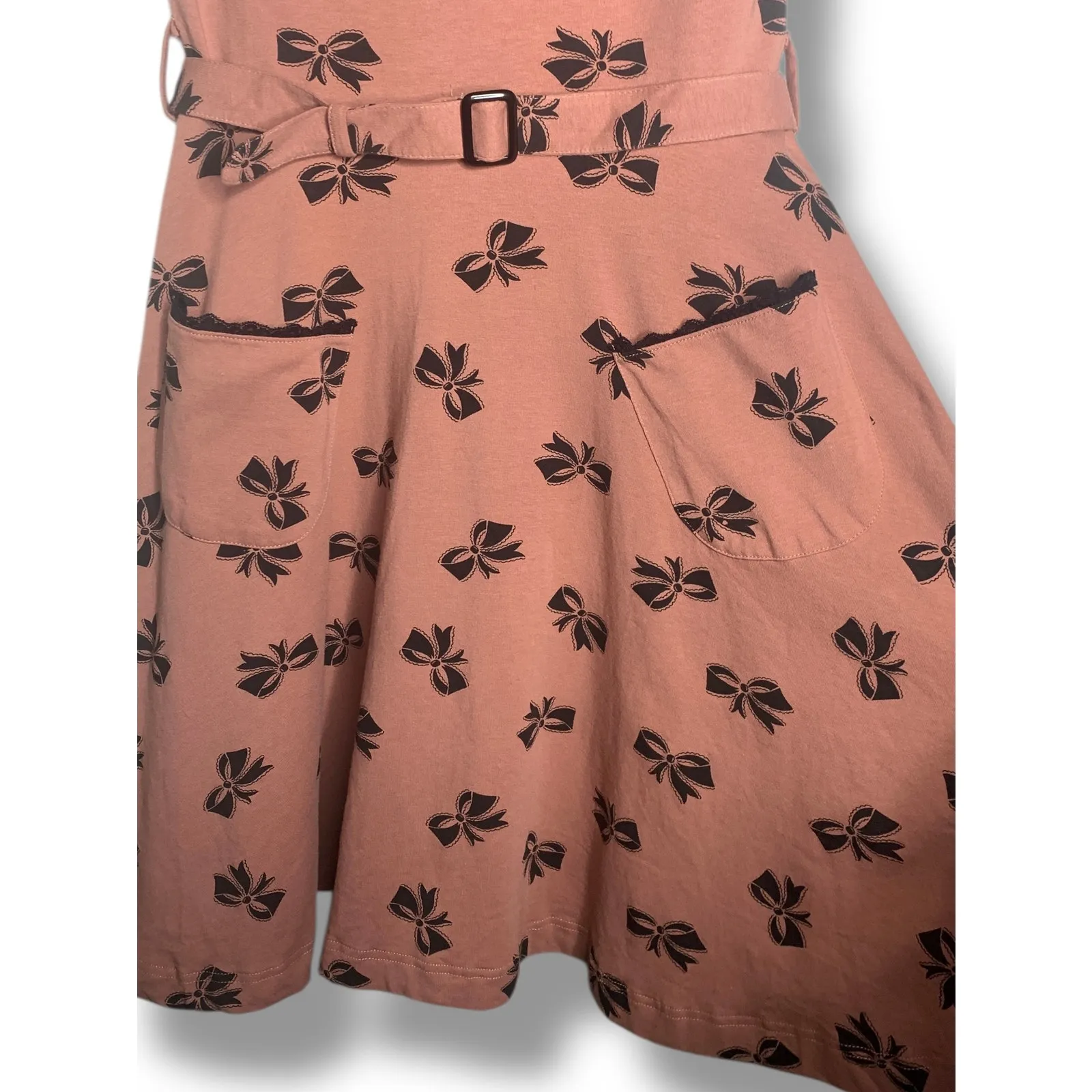 Effies Heart Fit Flare Jackie Dress Ribbon Print Bowtie Size Medium Pink - Image 3