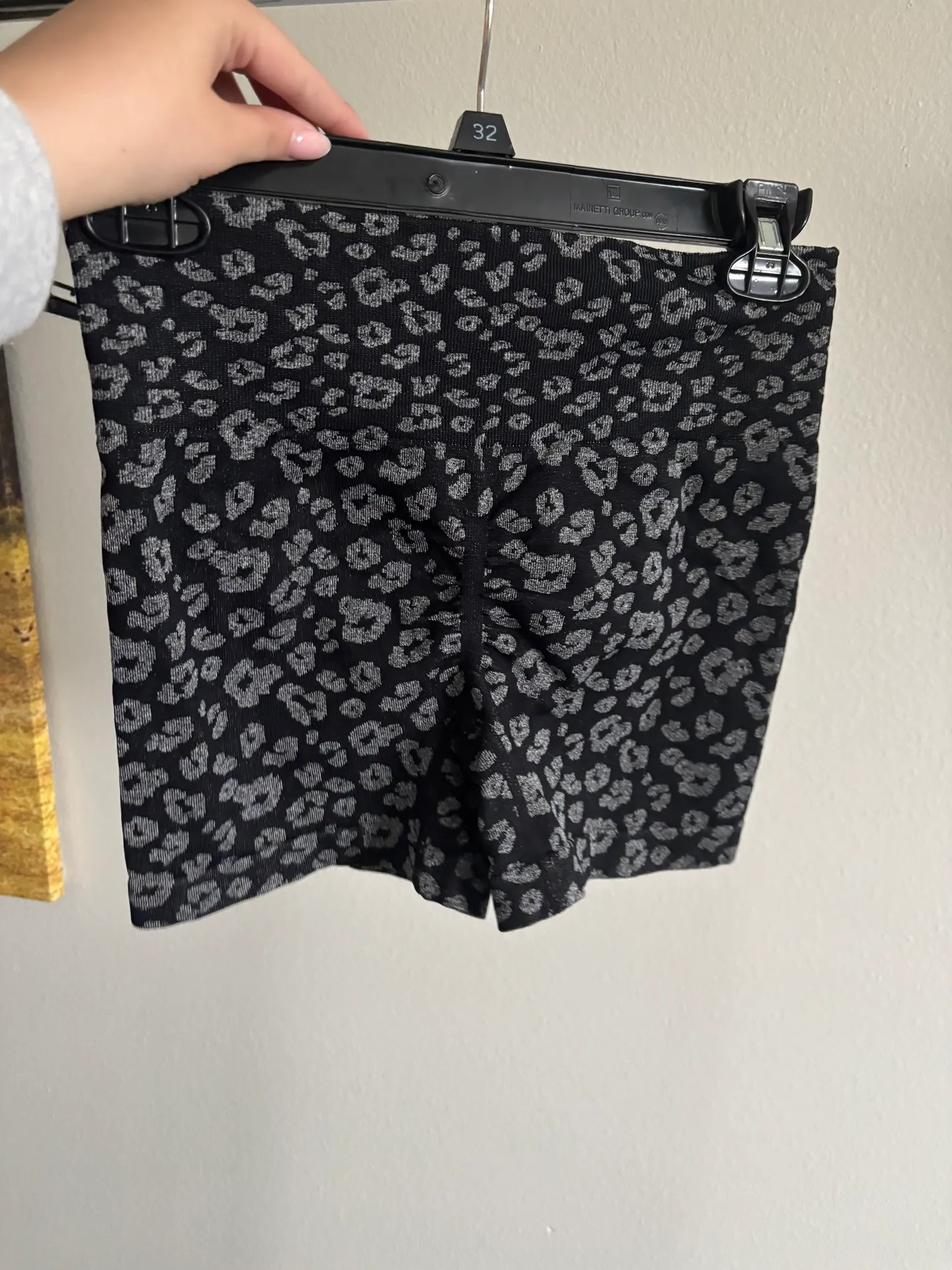 biker shorts Size M - Image 2