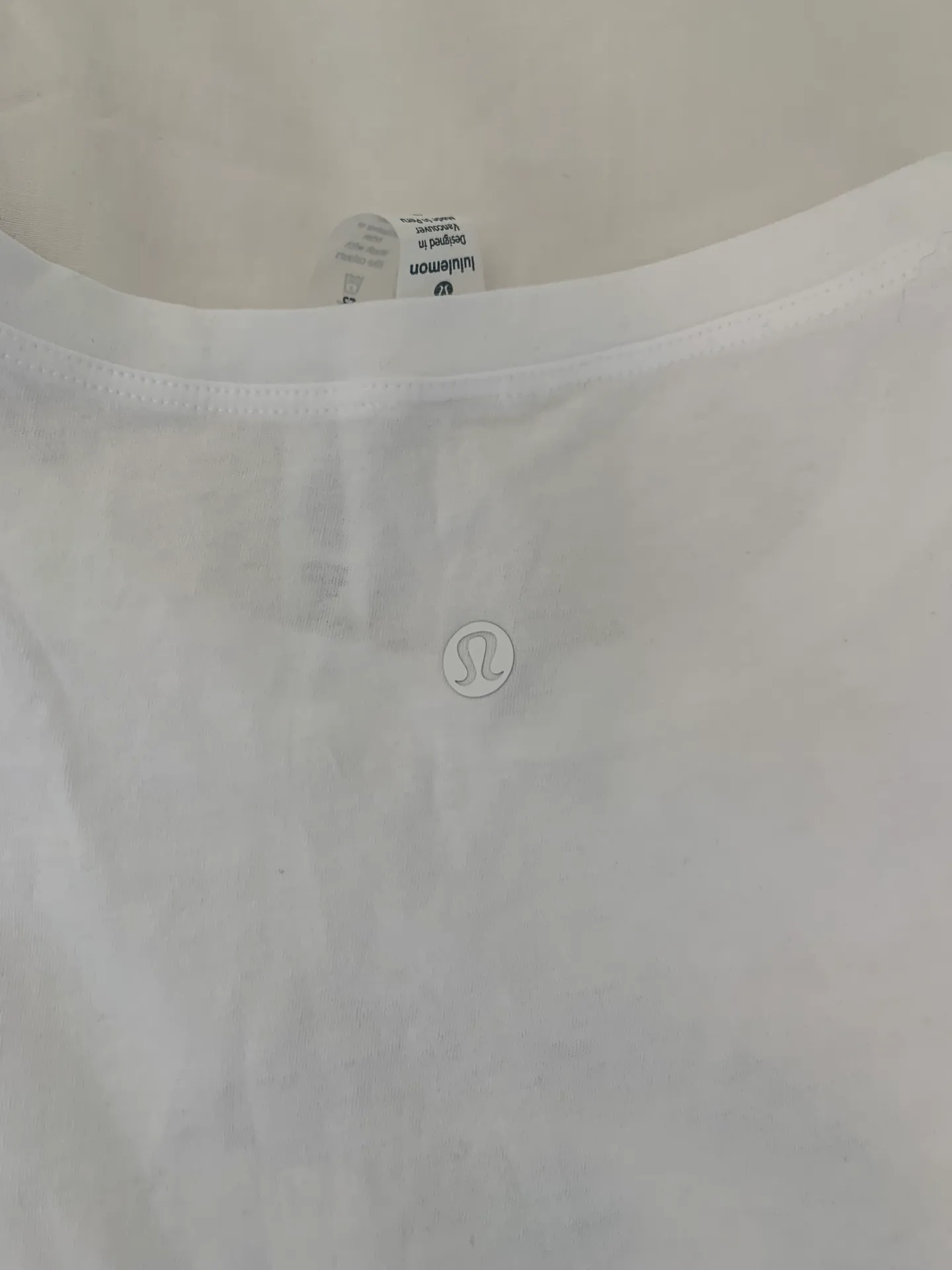 Lululemon  Muscle Tank - Image 3
