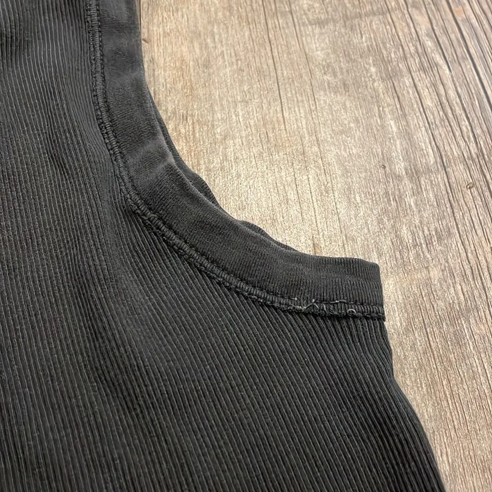 Brandy Melville Ribbed Top - Image 4