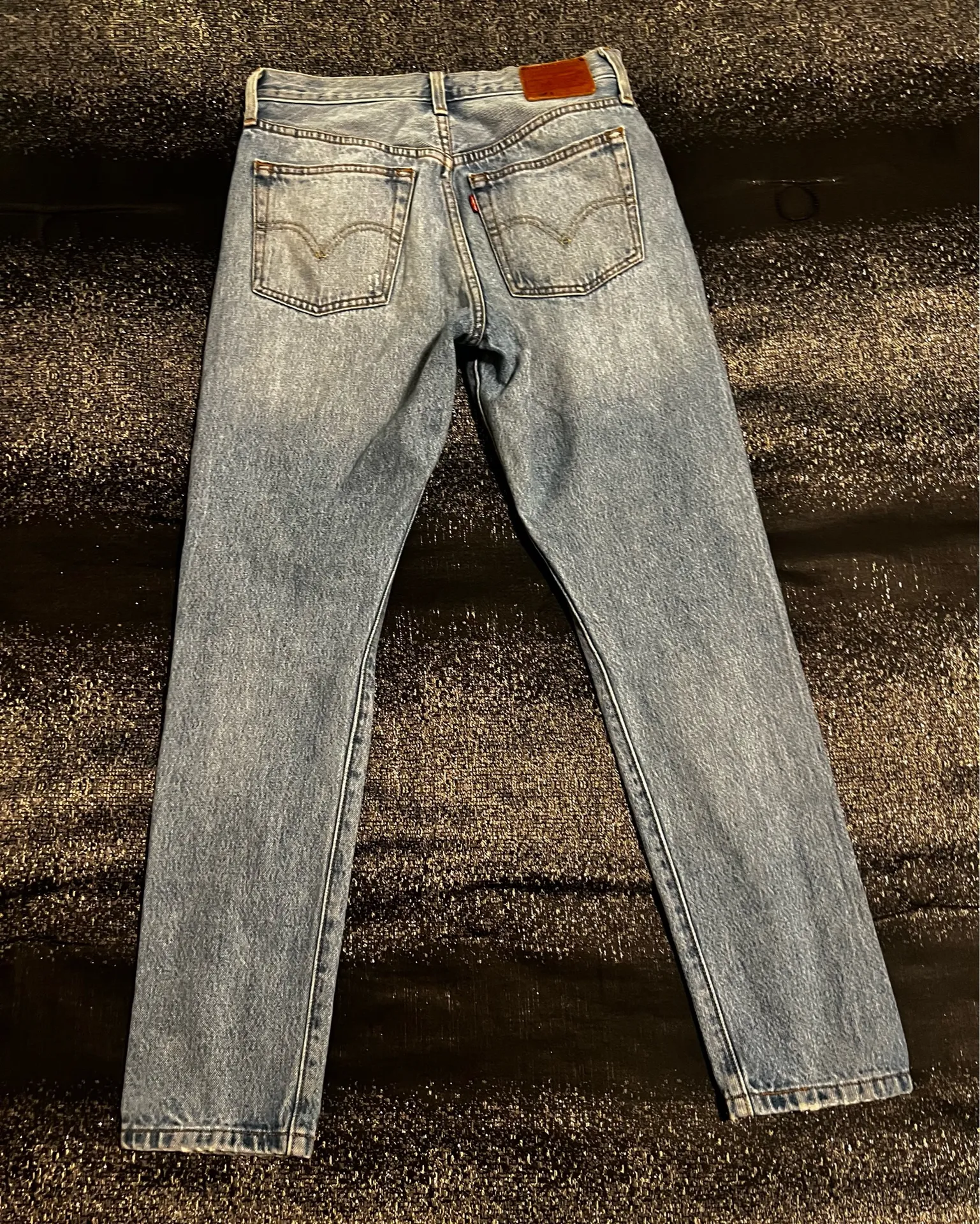 Womens 26x28 Levis 501 Jeans Straight Button Fly Premium Big E  - Image 3