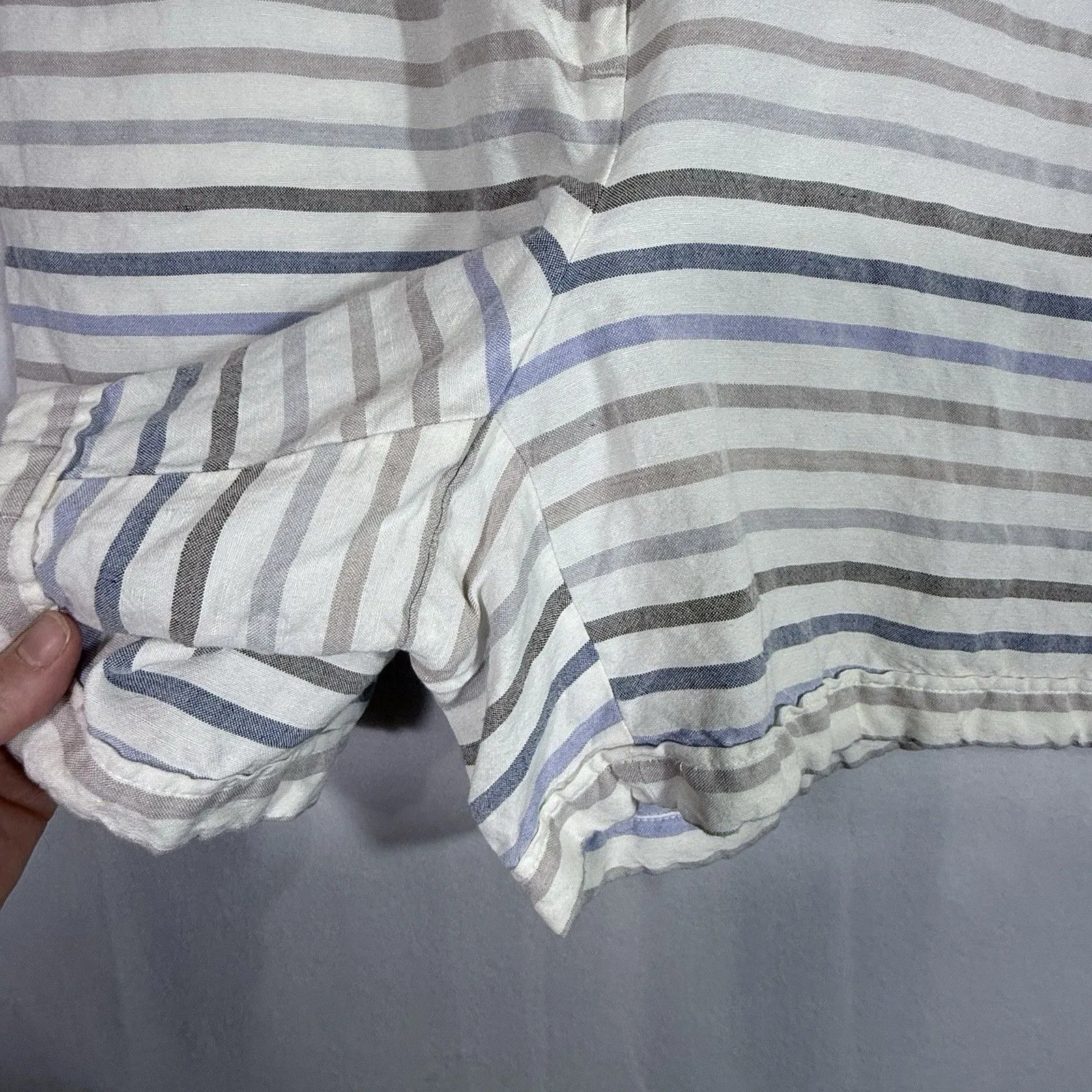 J. Jill Striped Linen Blend Paperbag Waist Cuffed Shorts Size M Coastal Nautical Blue Size M - Image 8