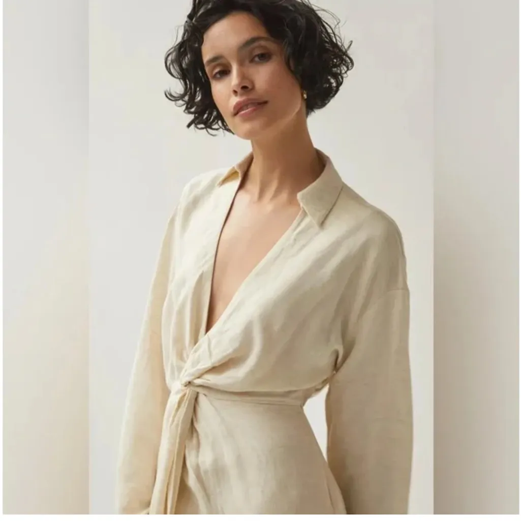 NWT Anthropologie V Neck Knot Front Long Sleeve Faux
Wrap Midi Dress Ivory Linen - Image 3