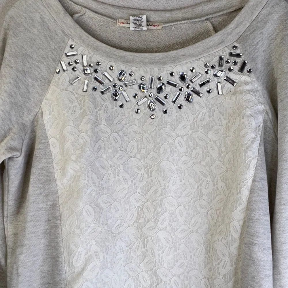 Sweetly Wonderful Shirt Size M - Image 3