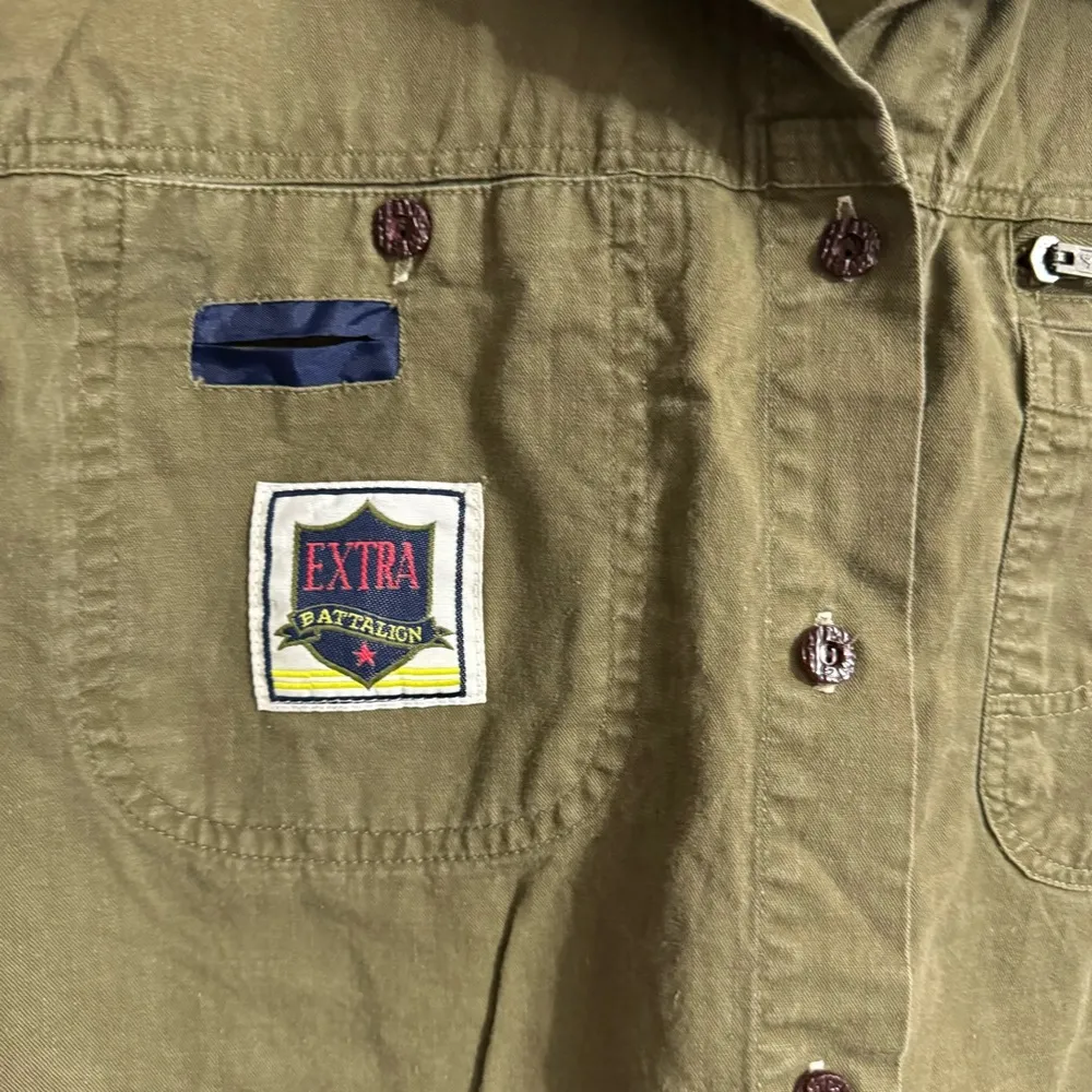 Extra Battalion Army Green Crop Top Size Medium - Image 5