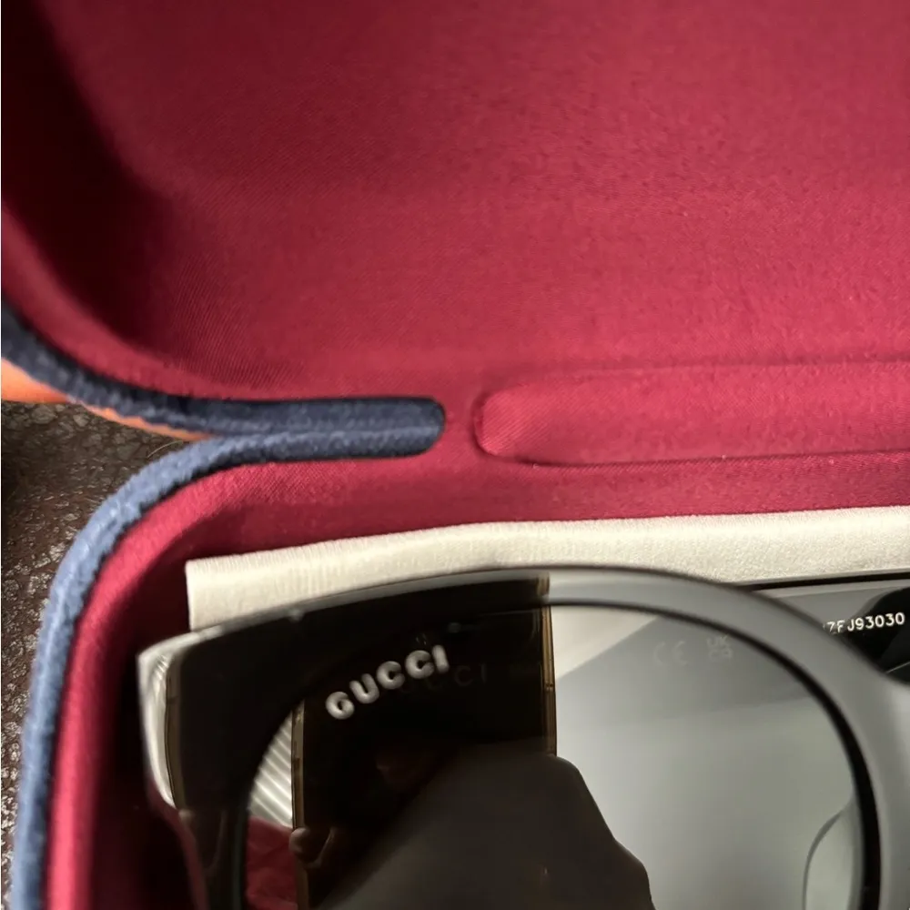 Gucci sunglasses - Image 8