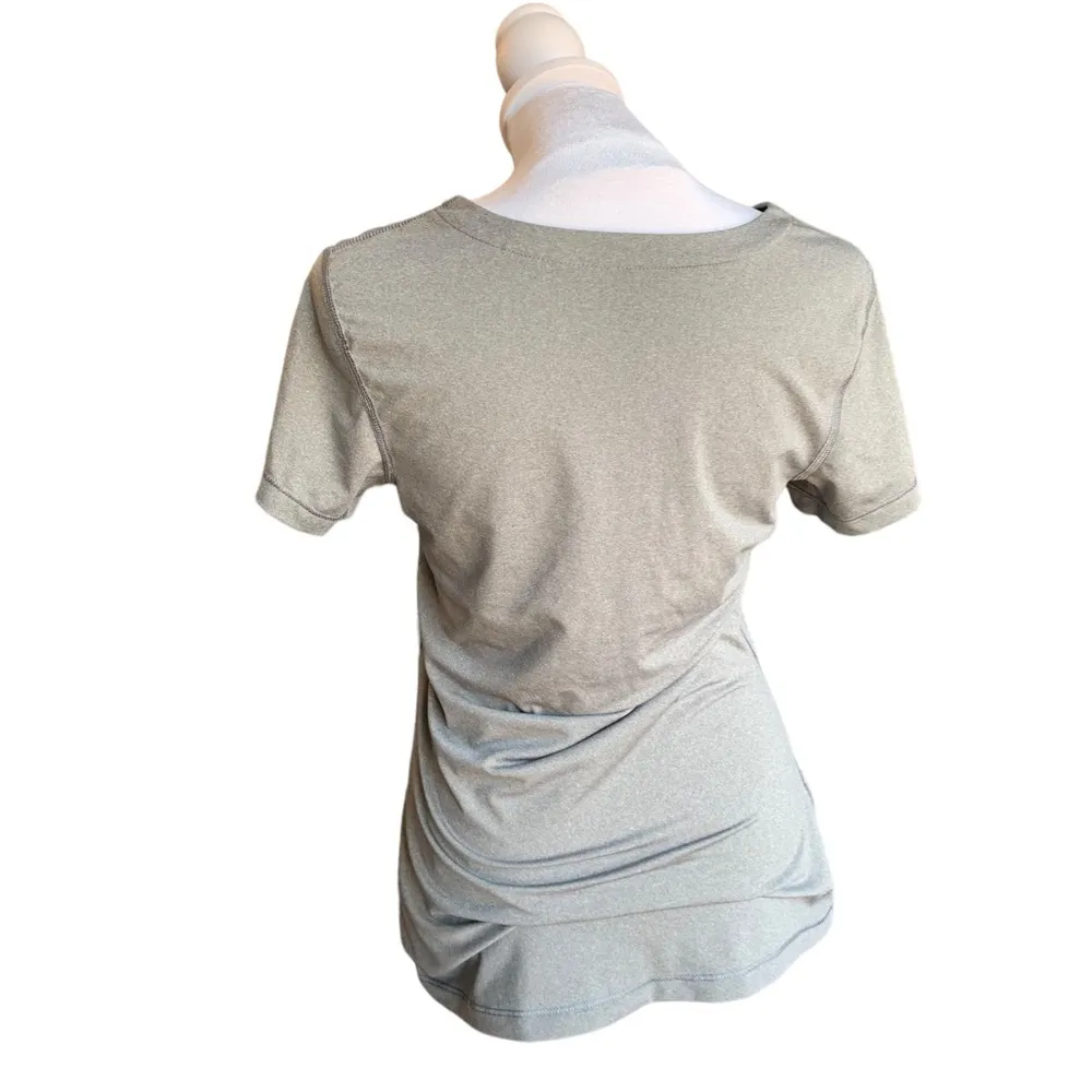 Nike  Pro women's size medium grey v neck shirt - Image 3