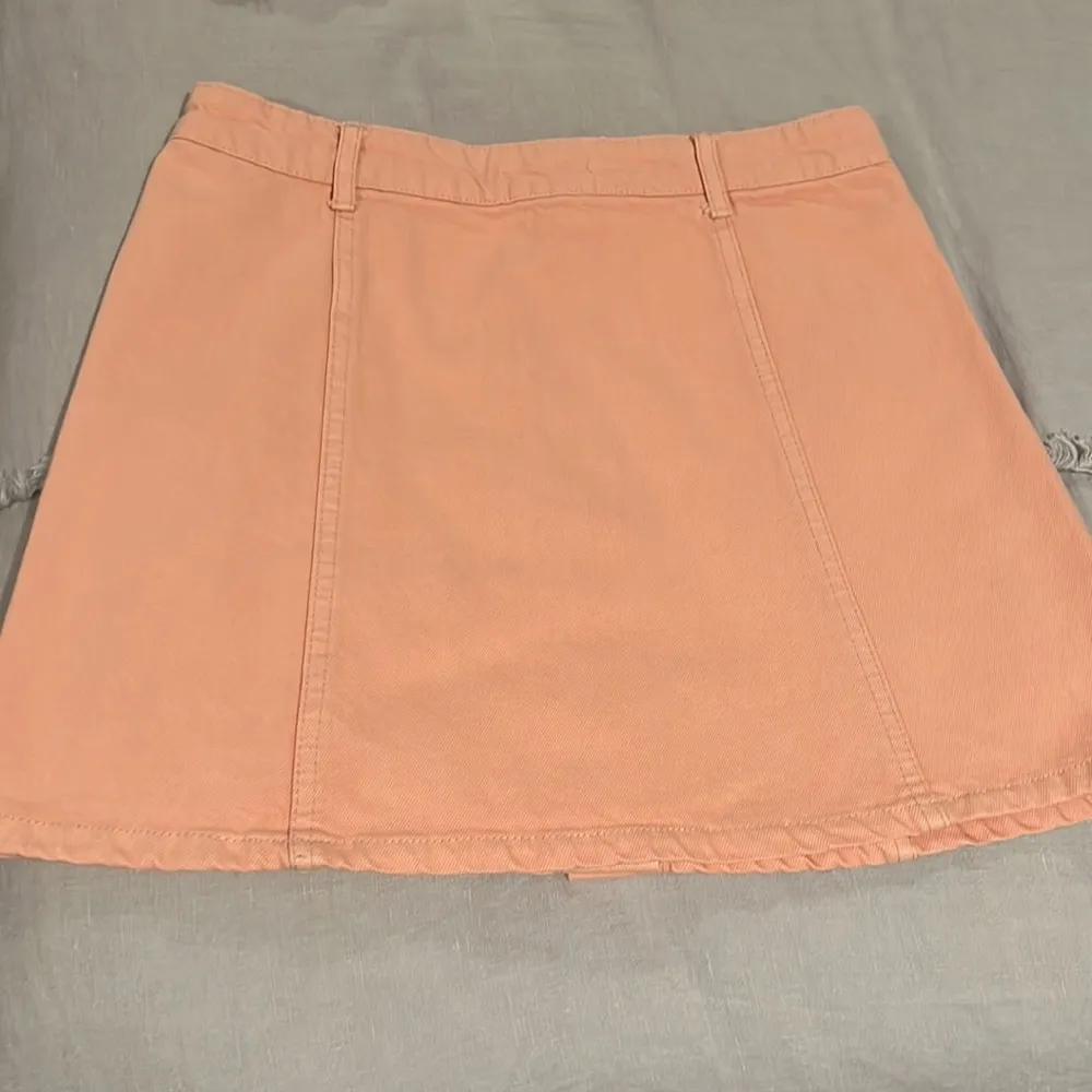 Pink button up denim skirt - Image 2