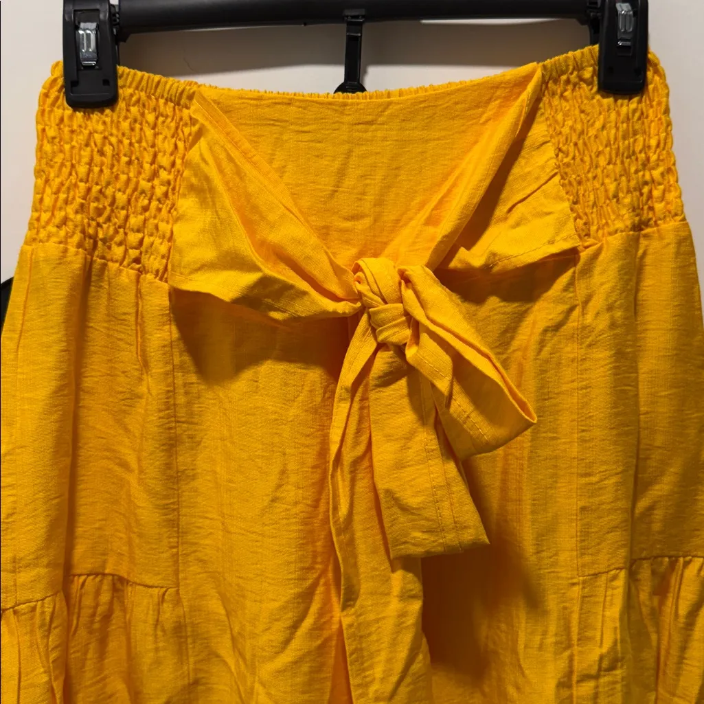 Nwot coolest pants ever size small. Will fit small/med. extremely cool and wide! Yellow - Image 3