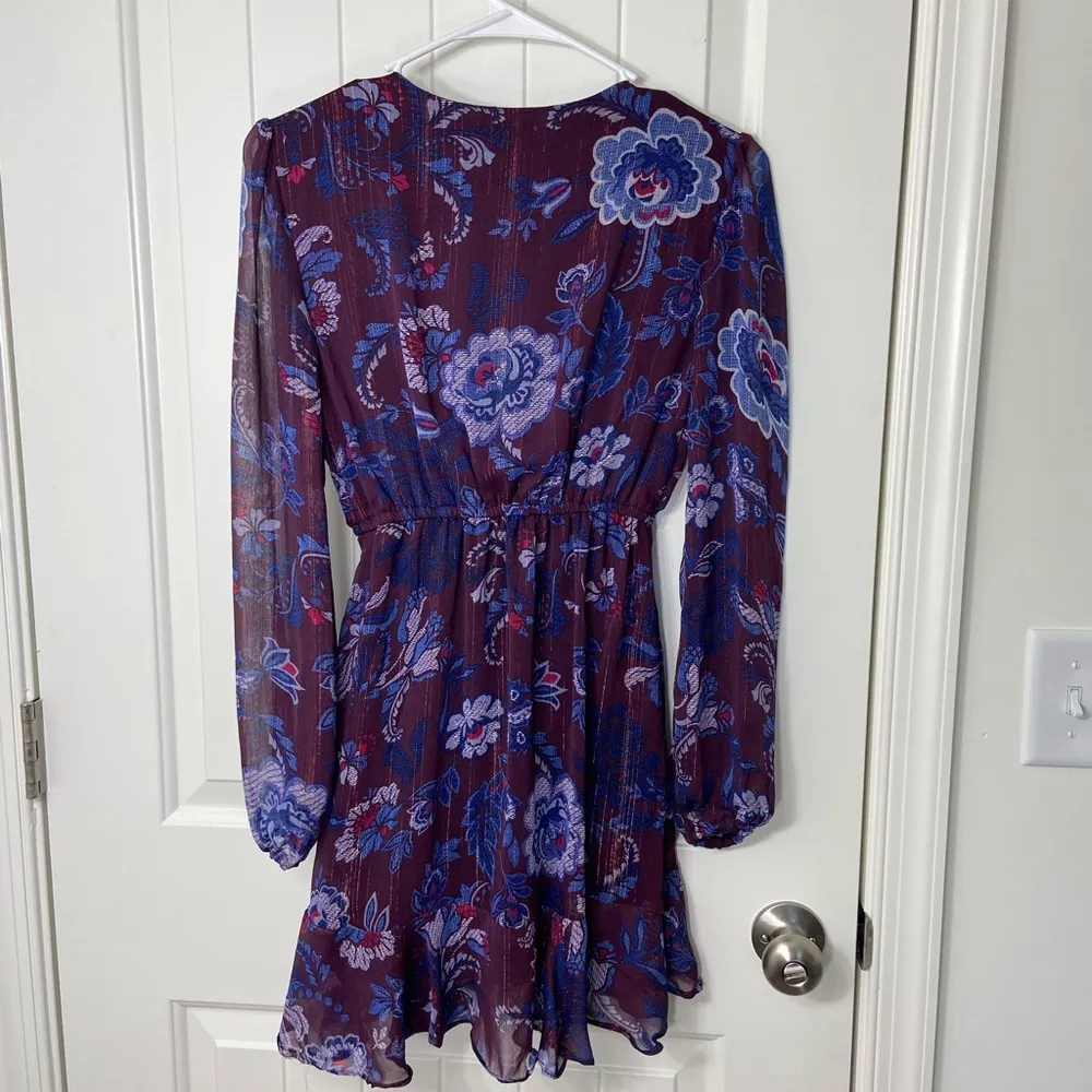 EUC Mi Ami women’s deep purple blue floral lined v - Image 6