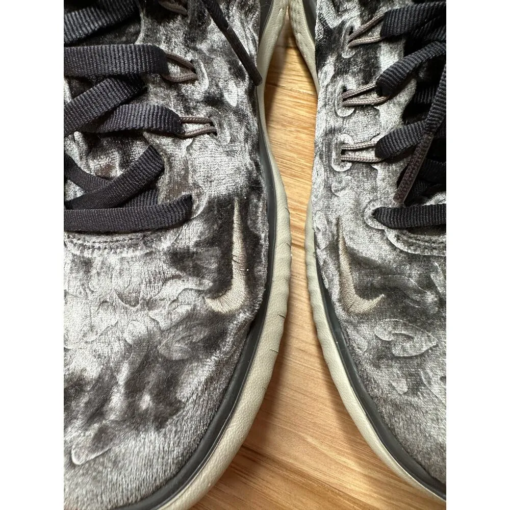 Nike: Nike Free Velvet Leopard Print Purple Sneakers - Image 5